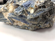 Load image into Gallery viewer, Blue Kyanite blade raw Kyanite crystal CLUSTER raw blue crystals Throat Chakra Rocks and Minerals Healing Stones